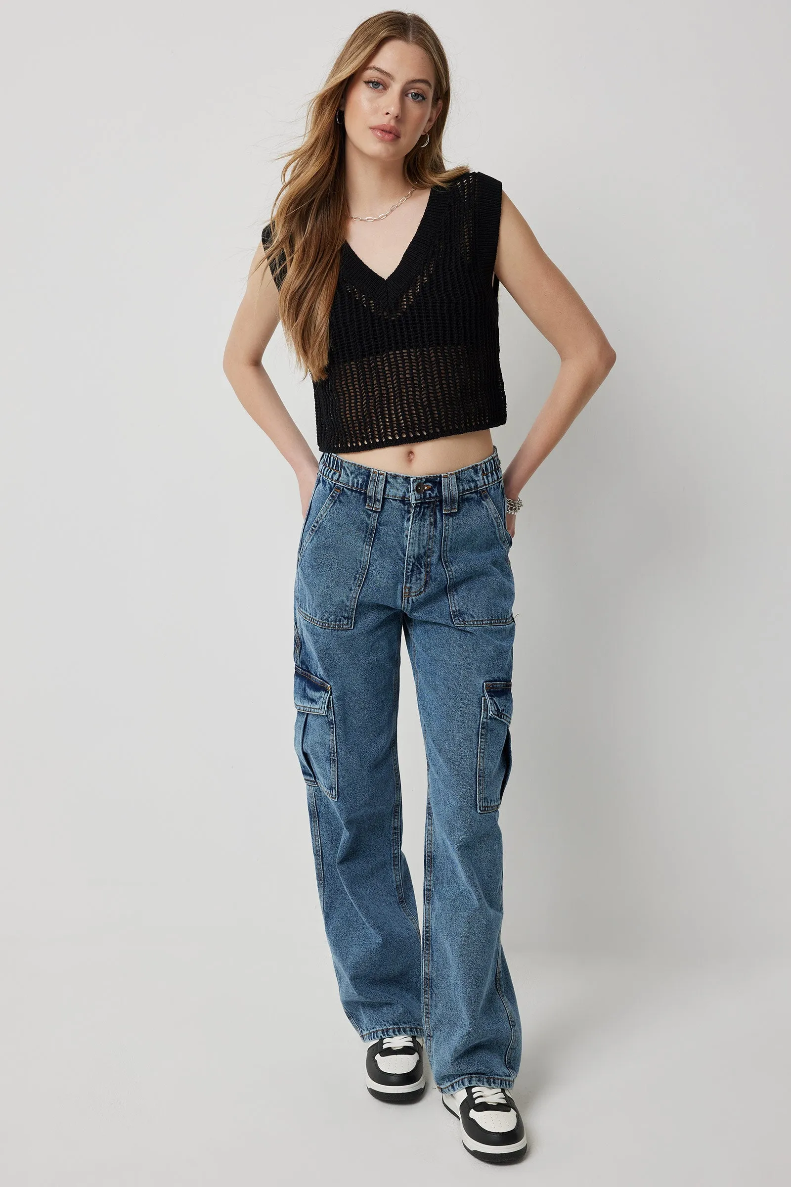 Ardene Ardene High Rise 90's Cargo Jeans in Dark | Size | 100% Cotton