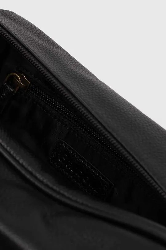 Barbour leather toiletry bag Logo Leather Washbag black color MAC0451