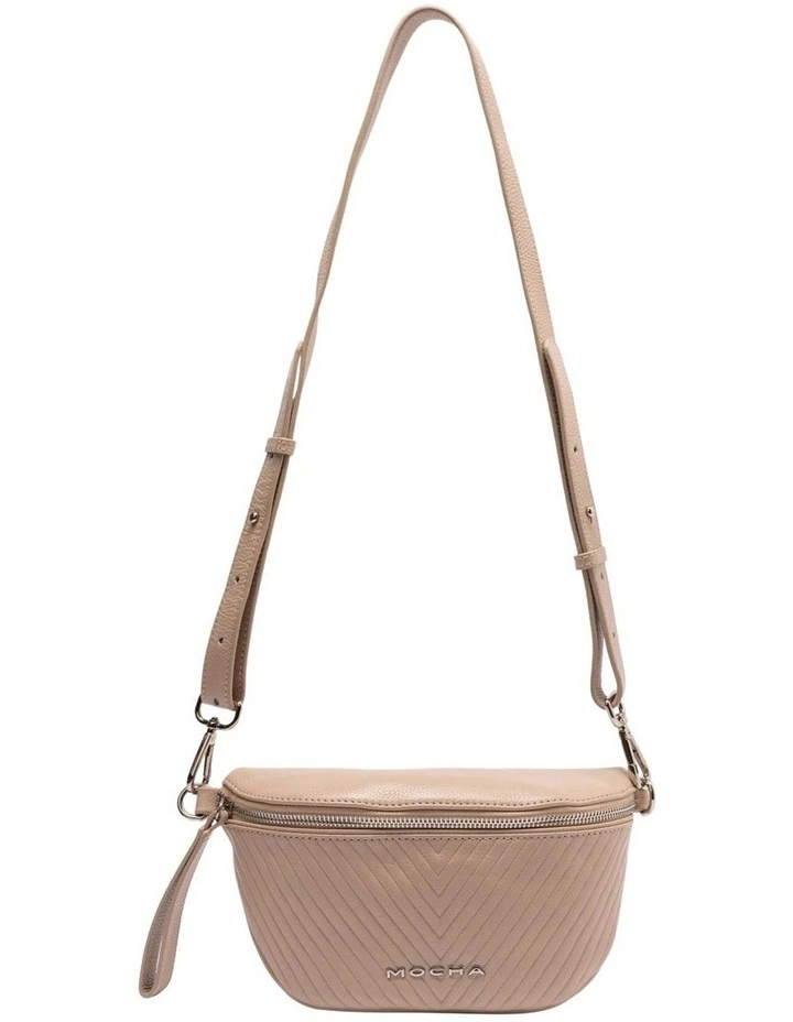 Chevron Leather Bum Bag in Beige