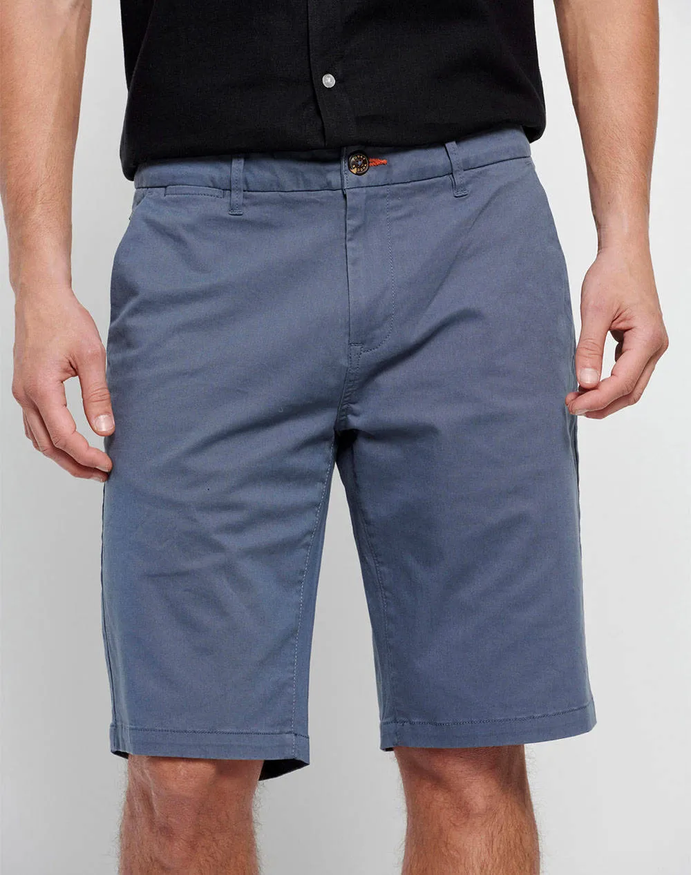 Essential chino shorts