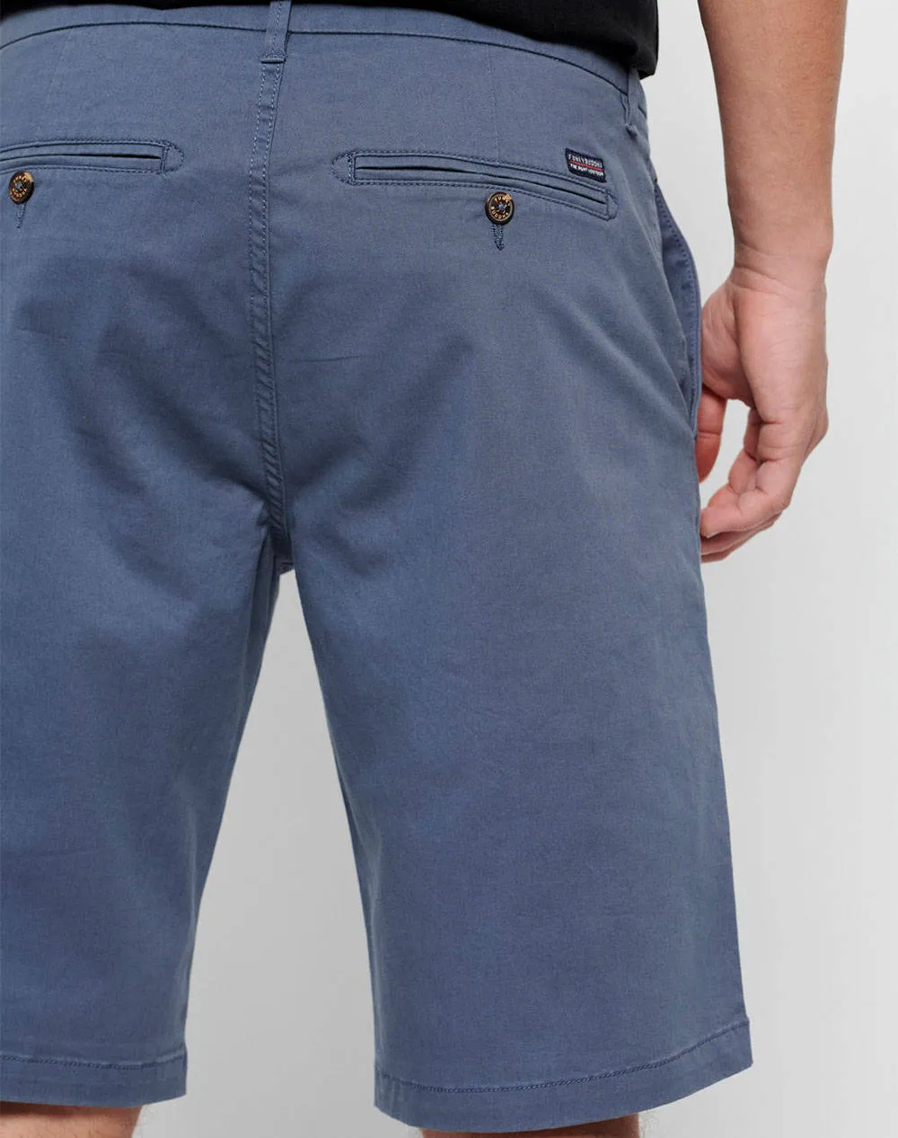 Essential chino shorts