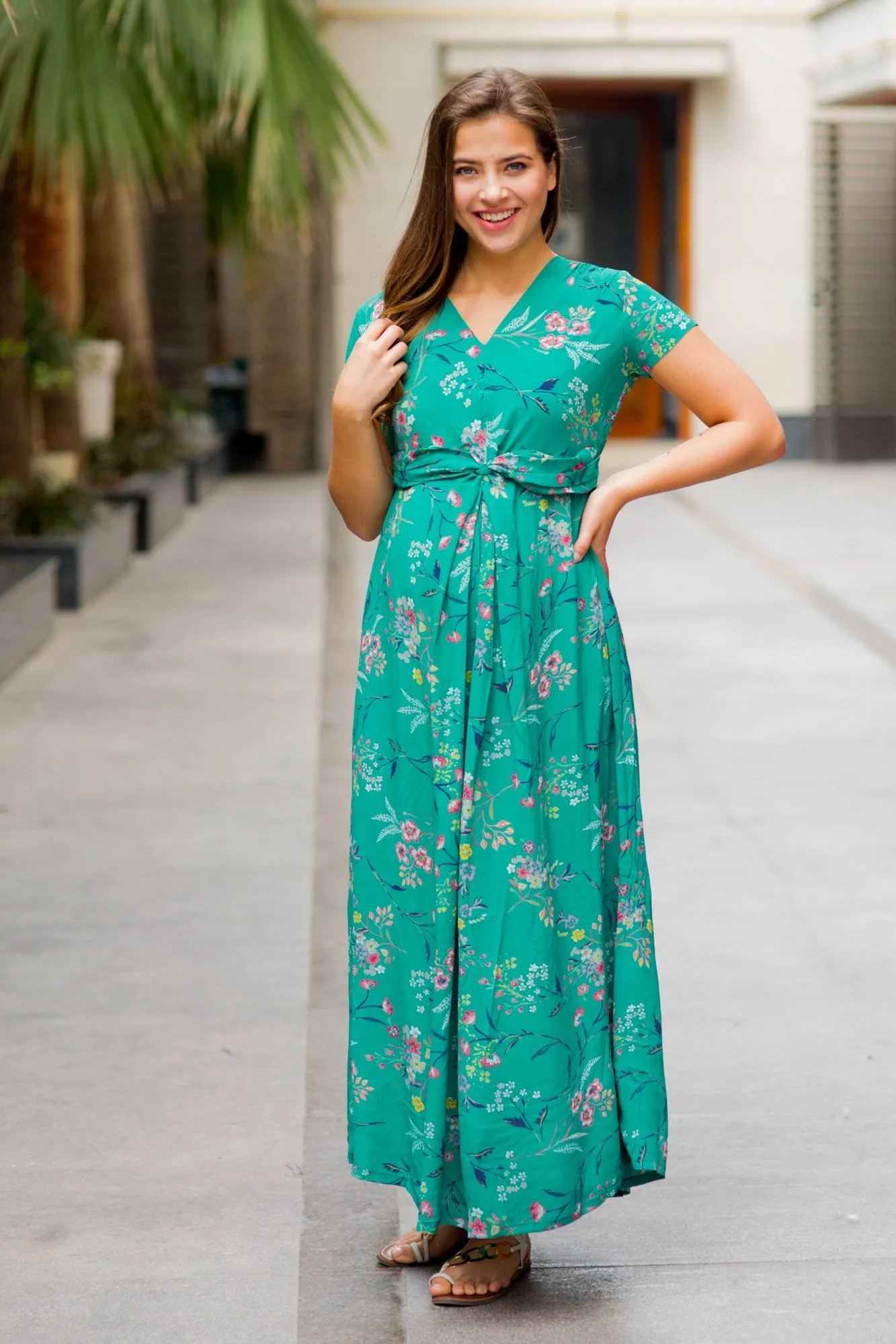 Exquisite Emerald Green Maternity Knot Dress