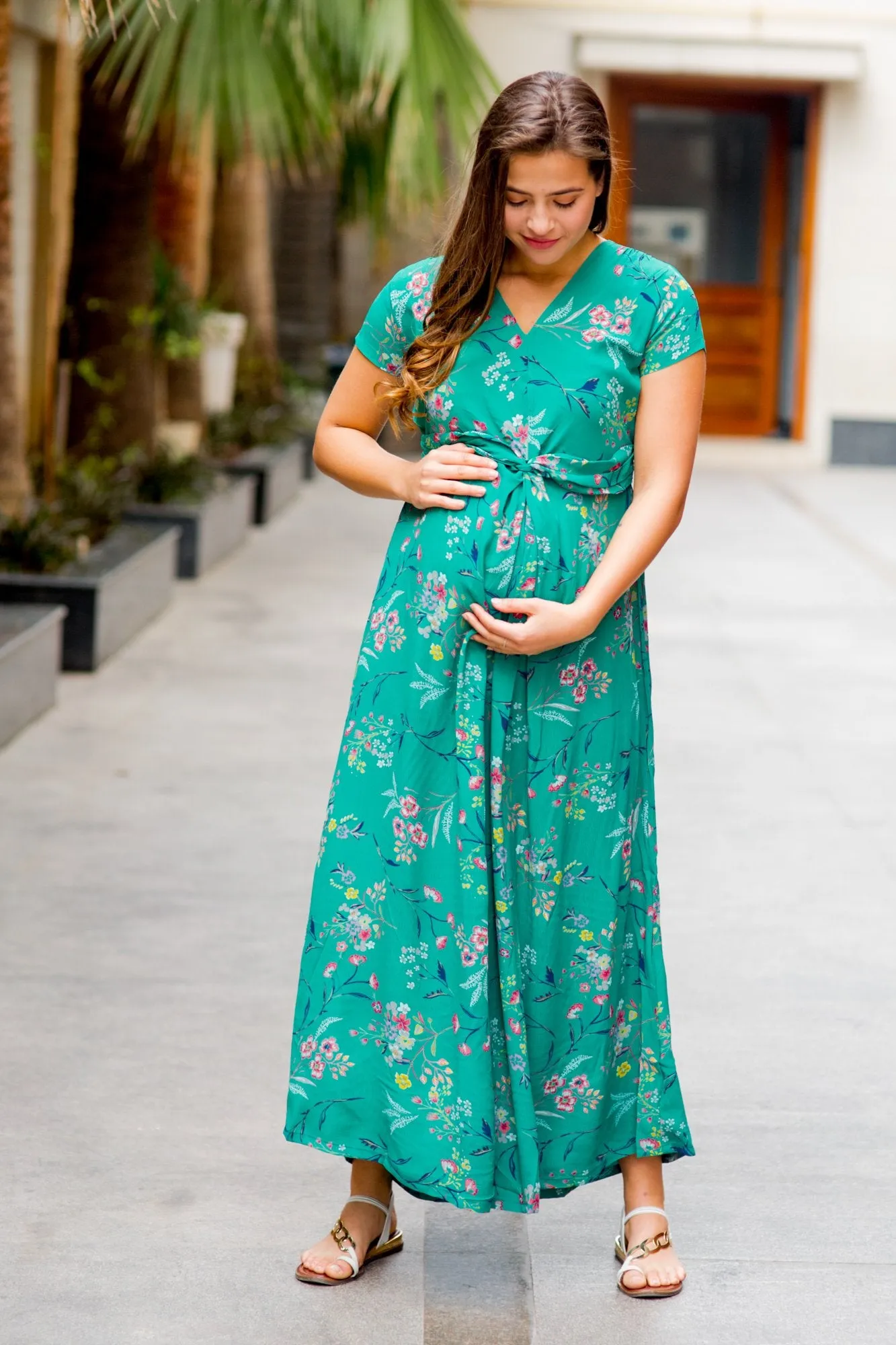 Exquisite Emerald Green Maternity Knot Dress