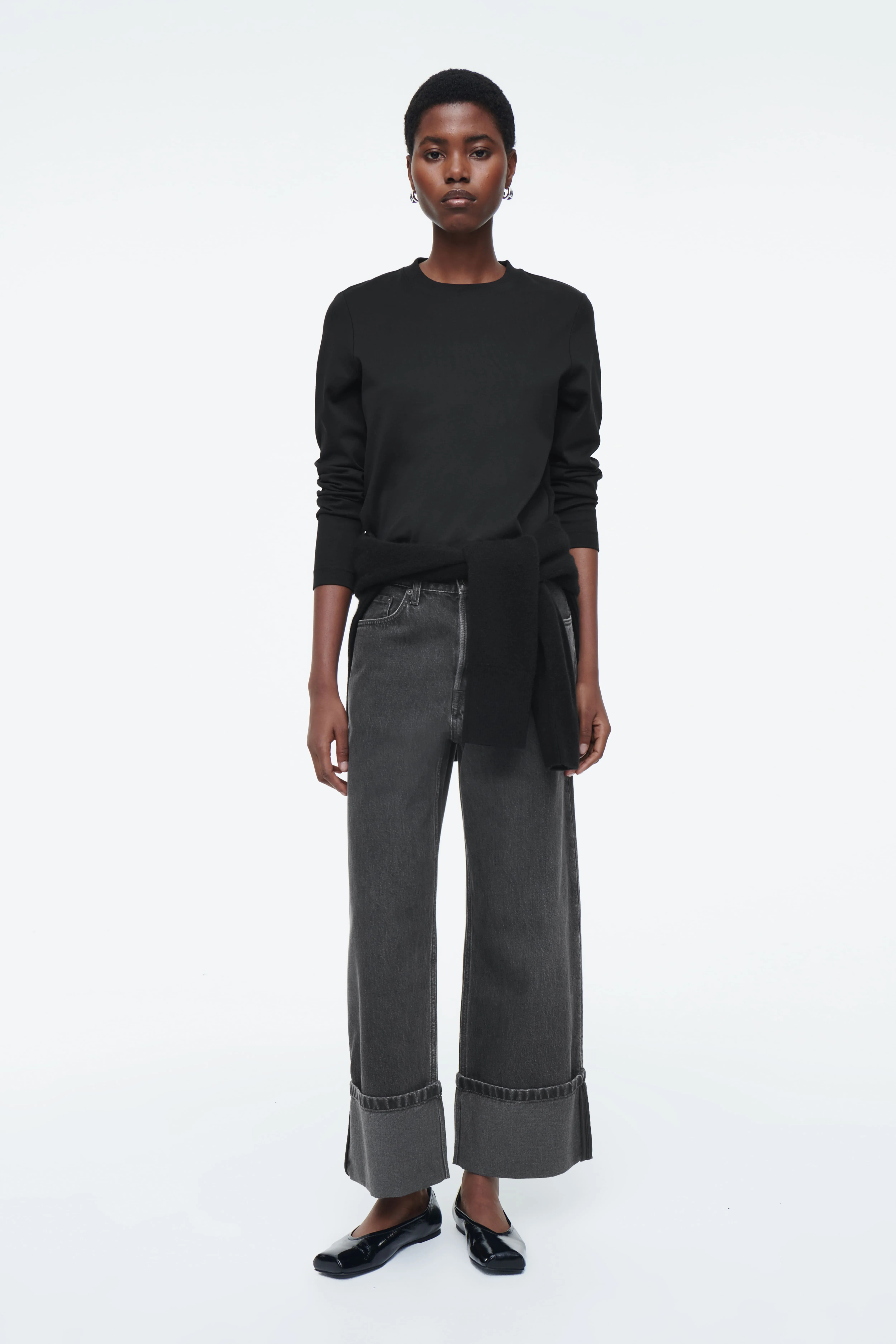 FACADE TURN-UP JEANS - STRAIGHT - Low waist - Long - BLACK - Ladies | H&M GB