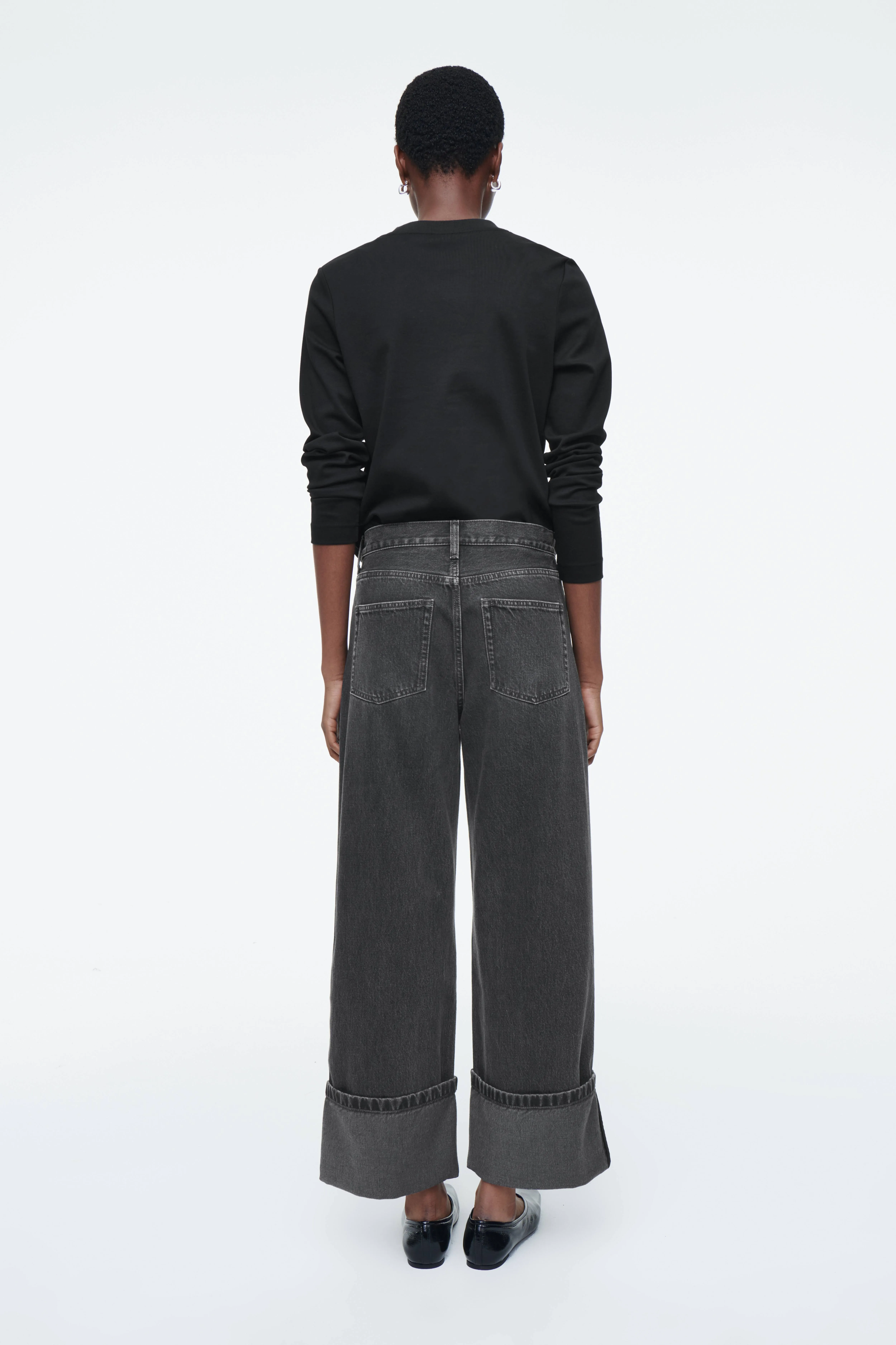 FACADE TURN-UP JEANS - STRAIGHT - Low waist - Long - BLACK - Ladies | H&M GB