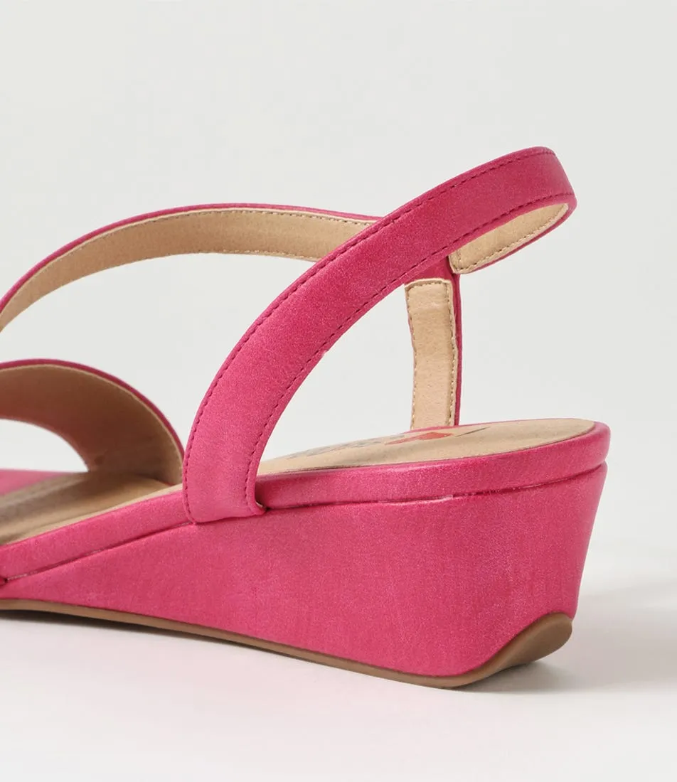 I LOVE BILLY Bozit Fuchsia Sandals