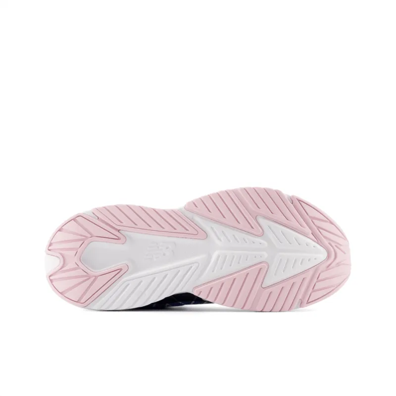 New Balance Youth Girls Rave Run V2 Shoe - GKRAVBL2 (X-Wide)