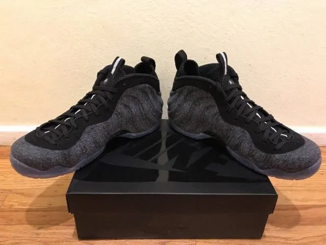 Nike Air Foamposite Pro Tech Fleece