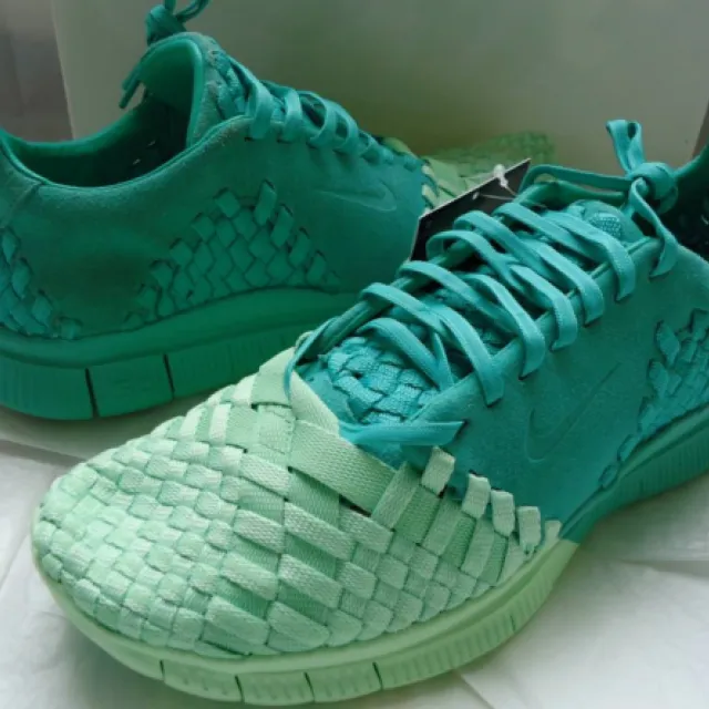 Nike Free Inneva Woven 2 SP ice green mint size US 8.5