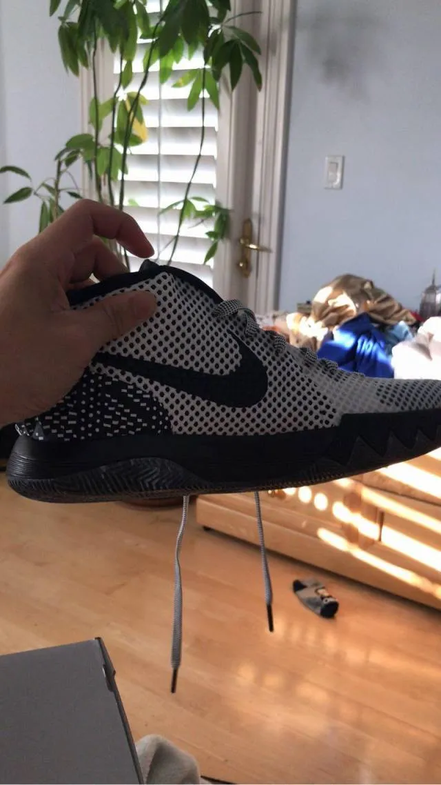 Nike kyrie 1 bhm