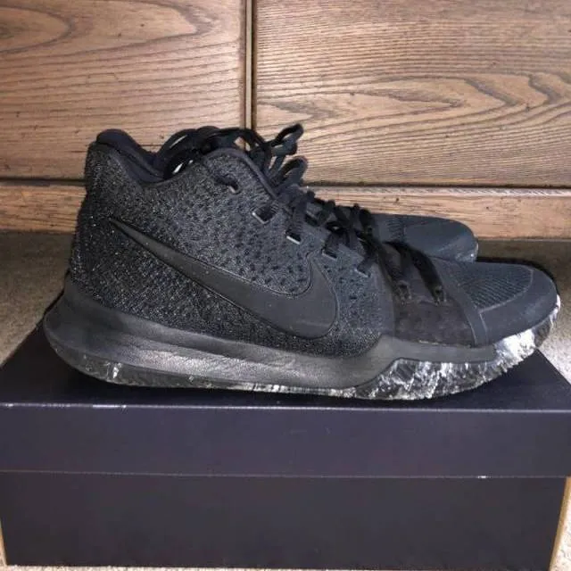 Nike kyrie 3 marble