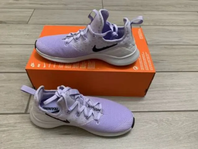 Nike Women's Free TR 8 Lavender / Grey Sz 7.5 942888-511...