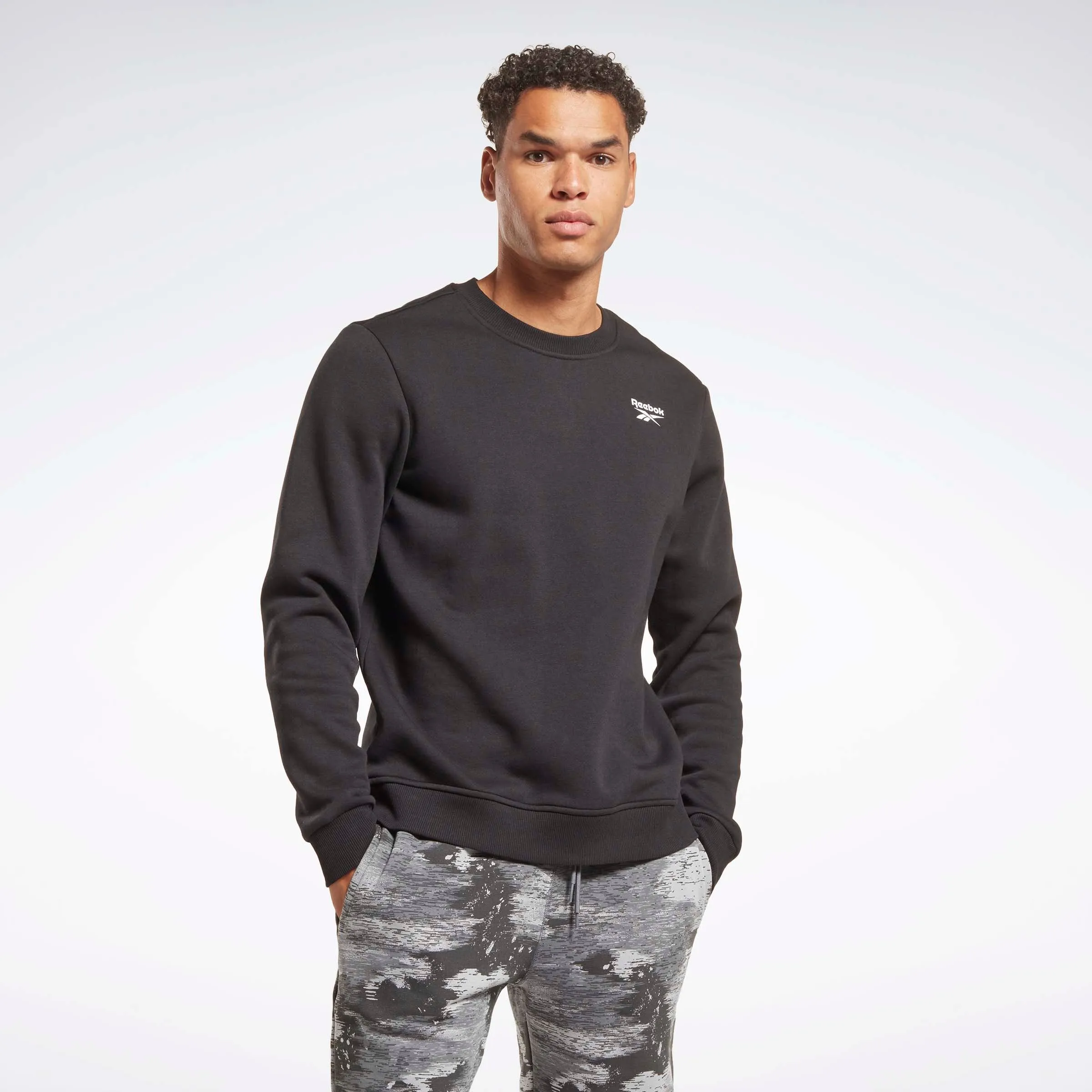 Reebok Identity Fleece Vector Crew Sweatshirt Black