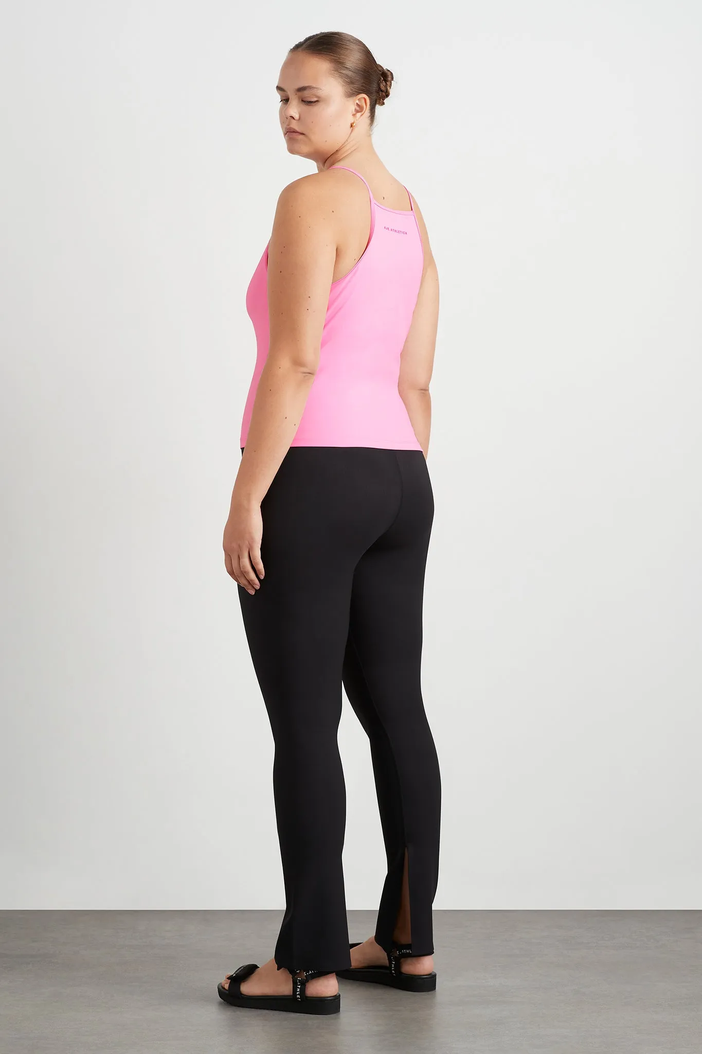 Ruched Active Tank 349 -          