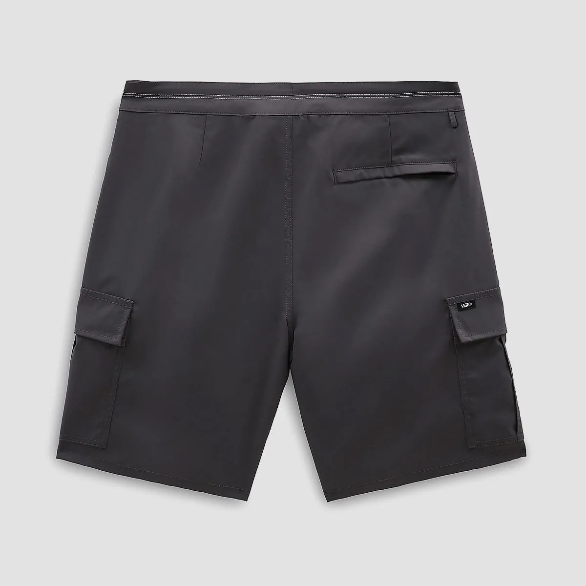 Vans MTE Voyage Essentials 19 Boardshorts Asphalt